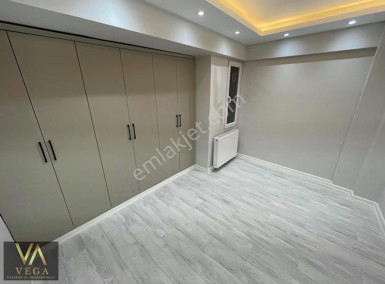 Peker Mah. Satılık 2+1 Kapalı Mutfaklı Full Lüks Daire - Görsel 3