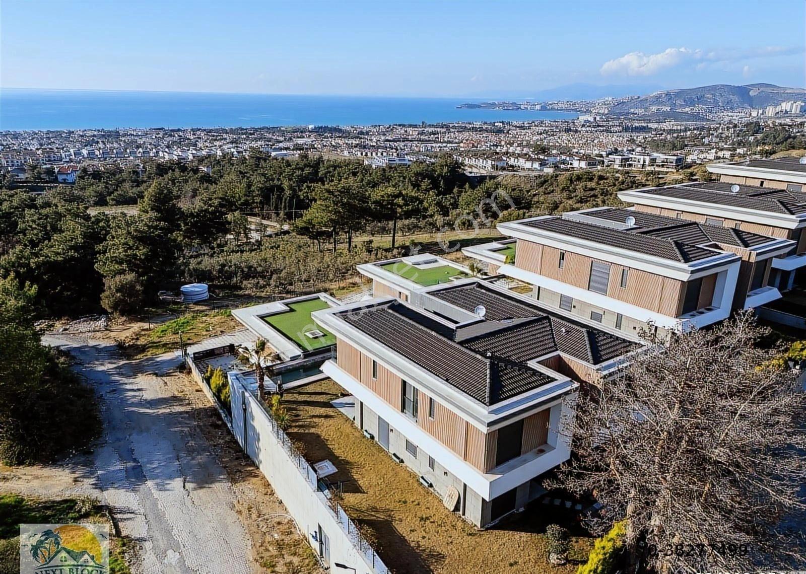 Kuşadası Soğucak'ta Deniz Manzaralı Yanyana 2 Villa Şok Fiyata - Görsel 7