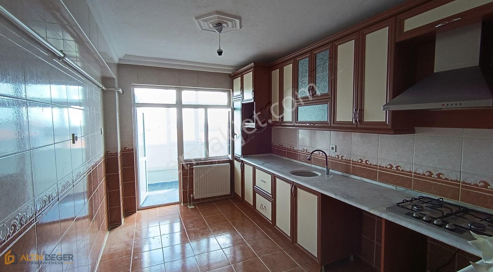 Şehitlik Mahallesi Sevim Aras Yakını 3+1 Kiralık Daire - Görsel 3