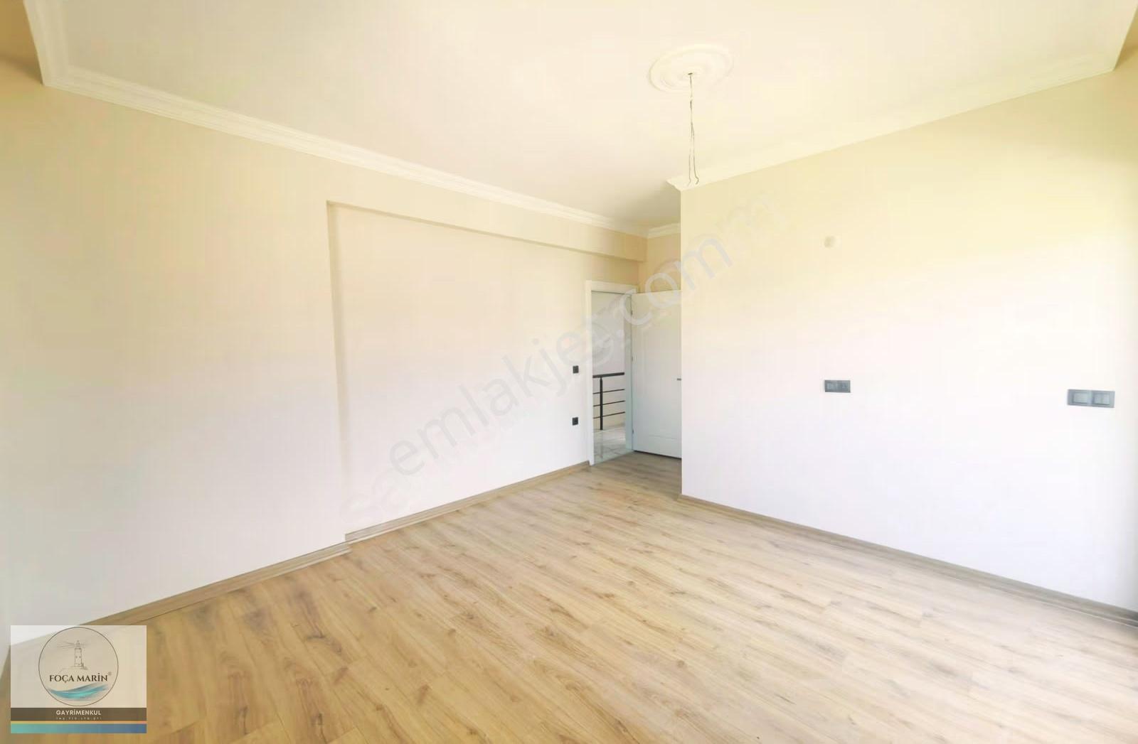 Foça-yenibağarası Mh. Merkezi Konum-müstakil Bahçeli 4+1 Villa - Görsel 2