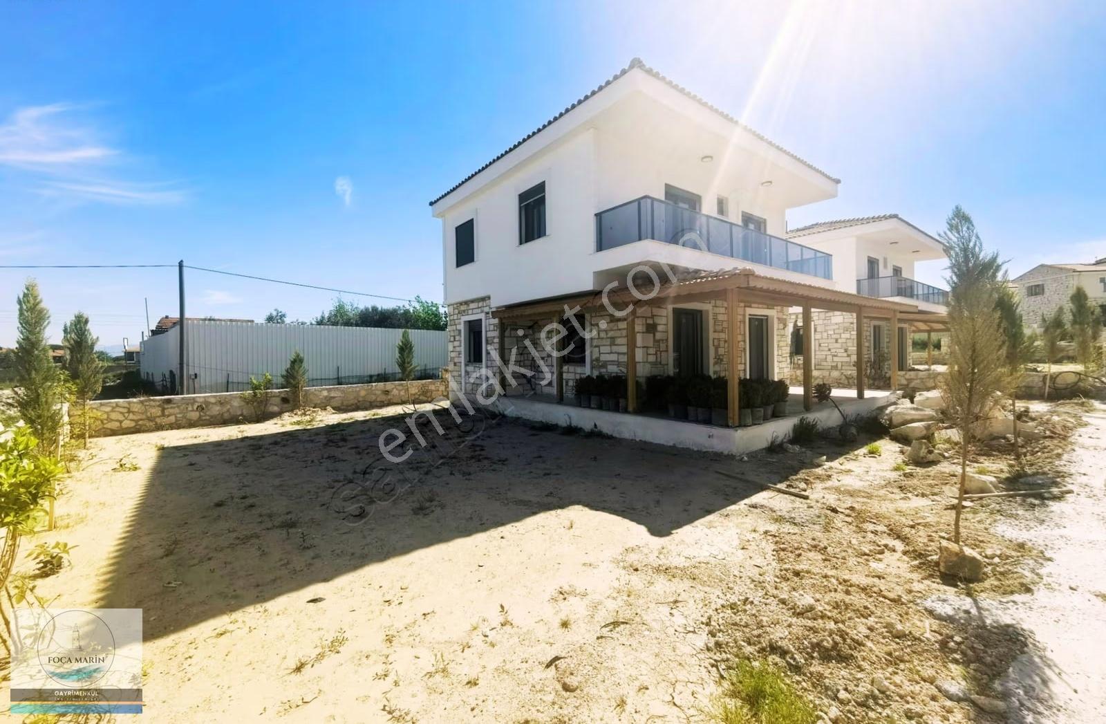Foça-yenibağarası Mh. Merkezi Konum-müstakil Bahçeli 4+1 Villa - Görsel 28