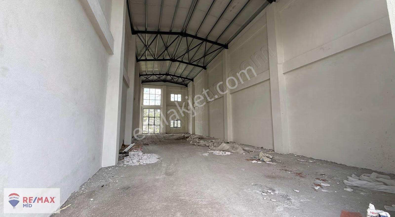 Remax Midden Satılık 900 M2 Atatepede Üç Katlı Ticari - Görsel 8