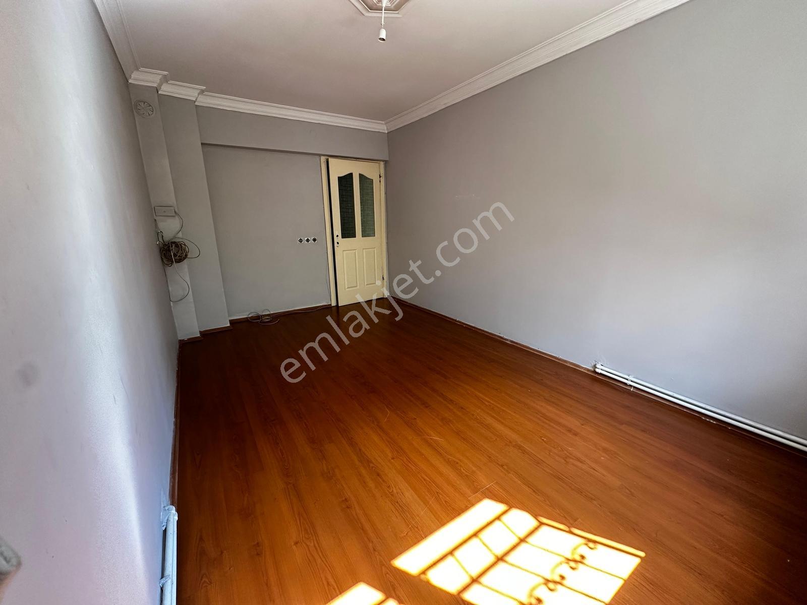 Adnan Menderes Mah İlkyaz Sitesinde 3+1 Doğalgazlı Kiralık Daire - Görsel 12