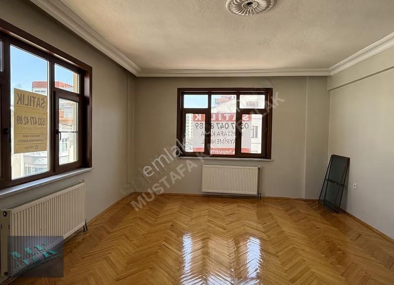 Mustafa Kara'dan Erkam Sitelerinde Satılık 5+1 Dubleks Daire - Görsel 7