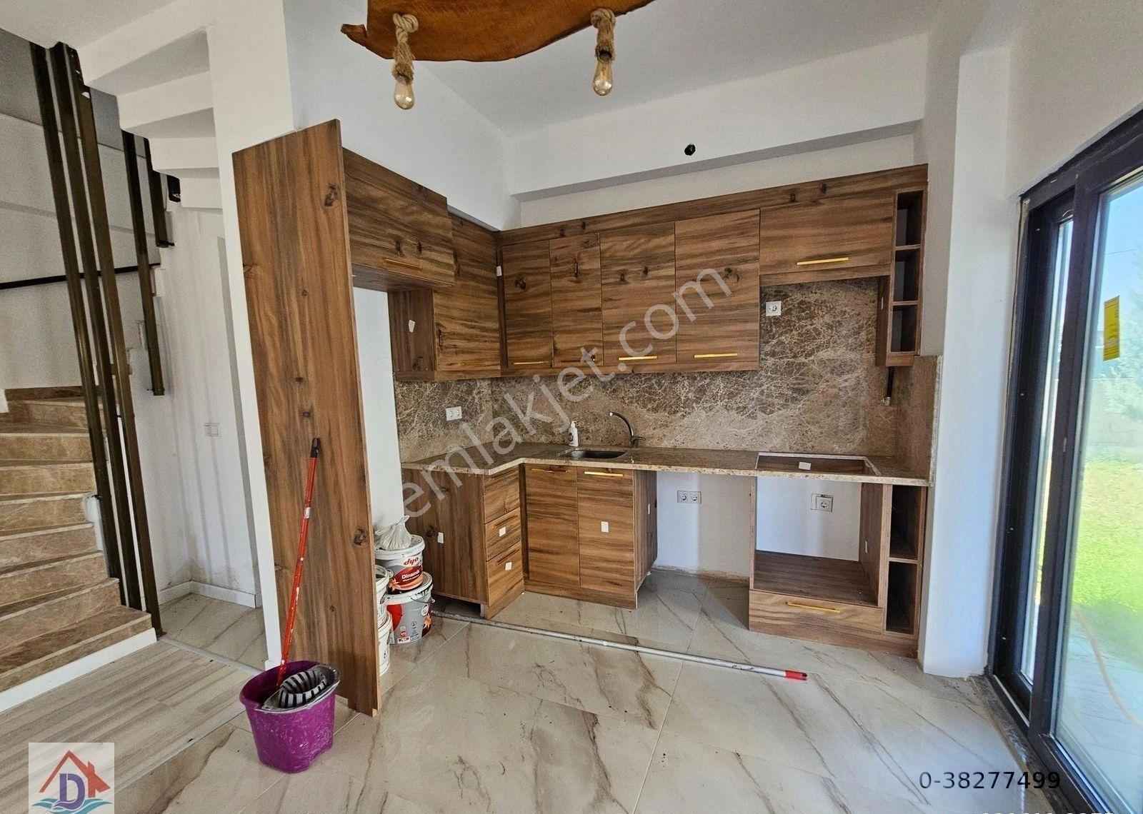 Deniz'den 210 M2 Arsa İçinde4+1 Müstakil Parsel Satılık Villa - Görsel 3