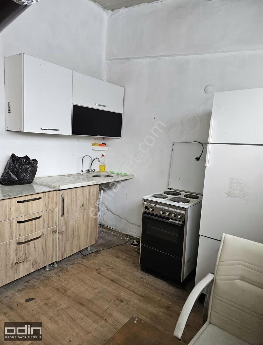 Üçüncüler Sanayi Sitesinde Geniş Kullanımlı Satılık Dükkan - Görsel 19