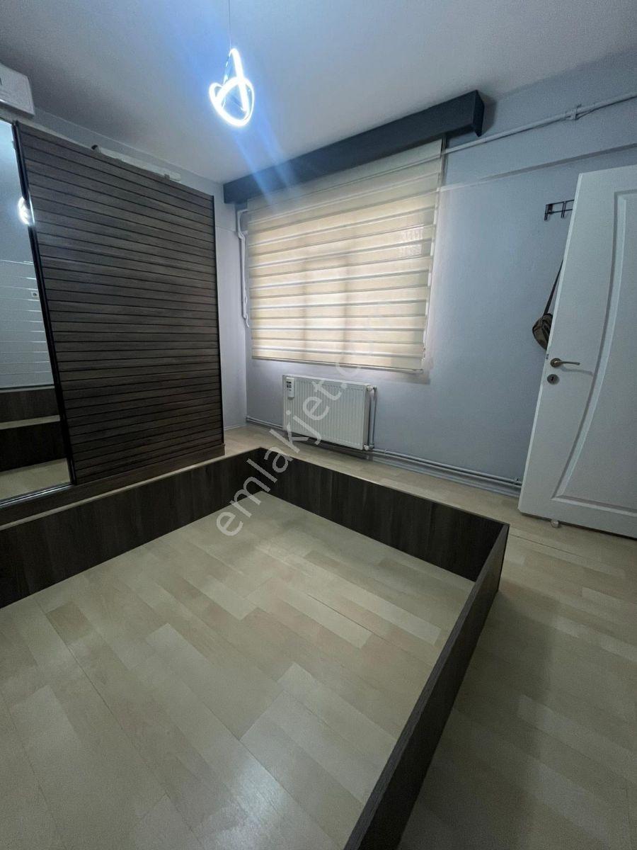 Emirsultan Lisesi Altı 3+1 Masrafsız Satılık Daire - Görsel 5