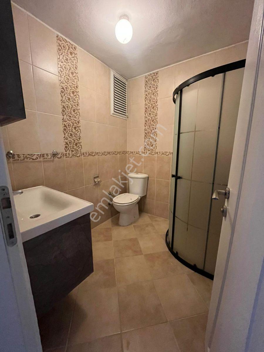 Emirsultan Lisesi Altı 3+1 Masrafsız Satılık Daire - Görsel 12
