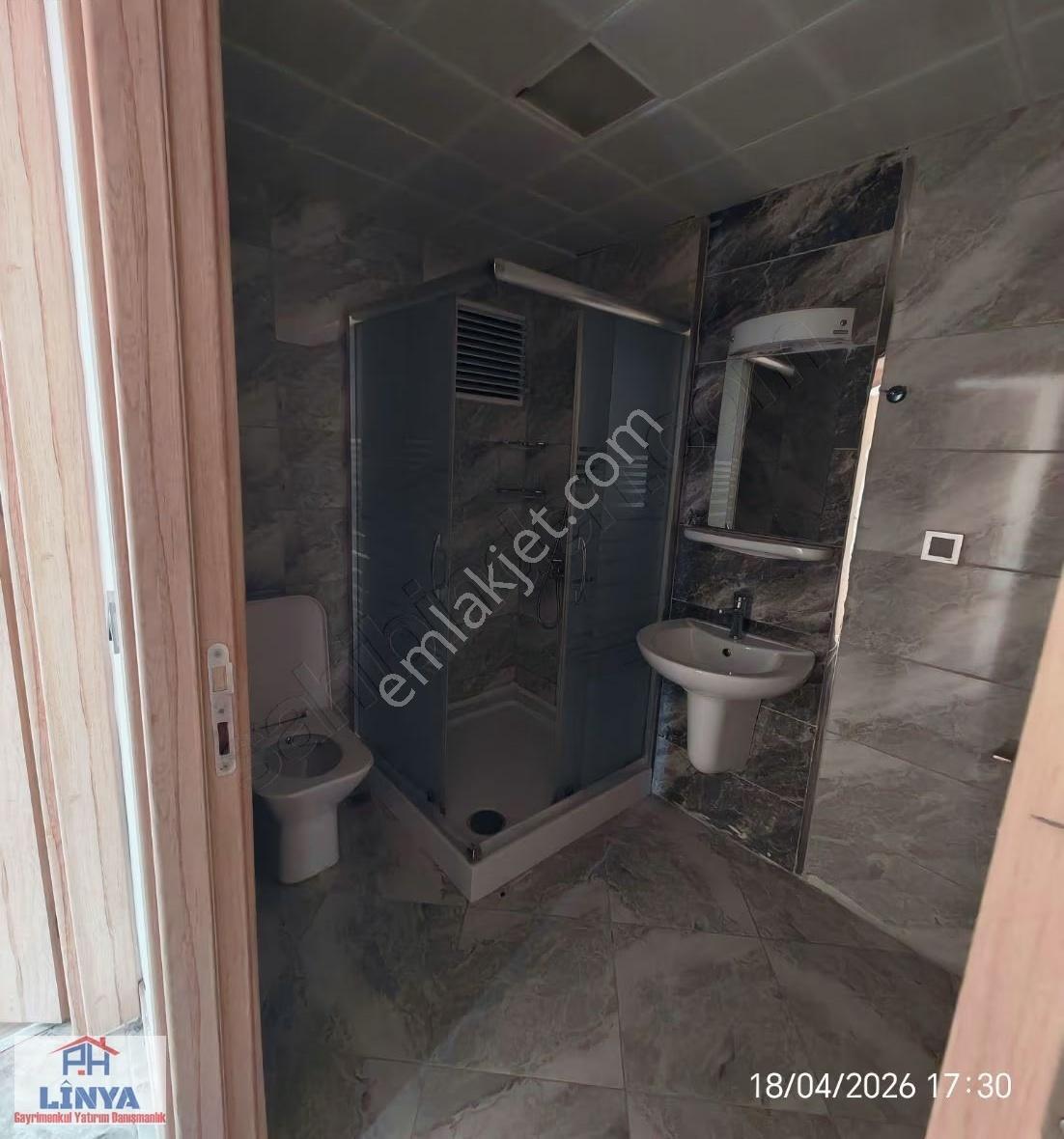 Gölcük Toki Sivri Tepe Konutları 3+1 Kiralık Daire - Görsel 22
