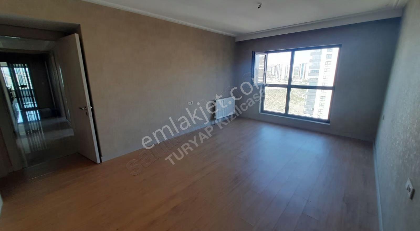 Arissa Göksu'da Cadde Cepheli 4,5+1 Kiralık Süper Lüx Daire - Görsel 17