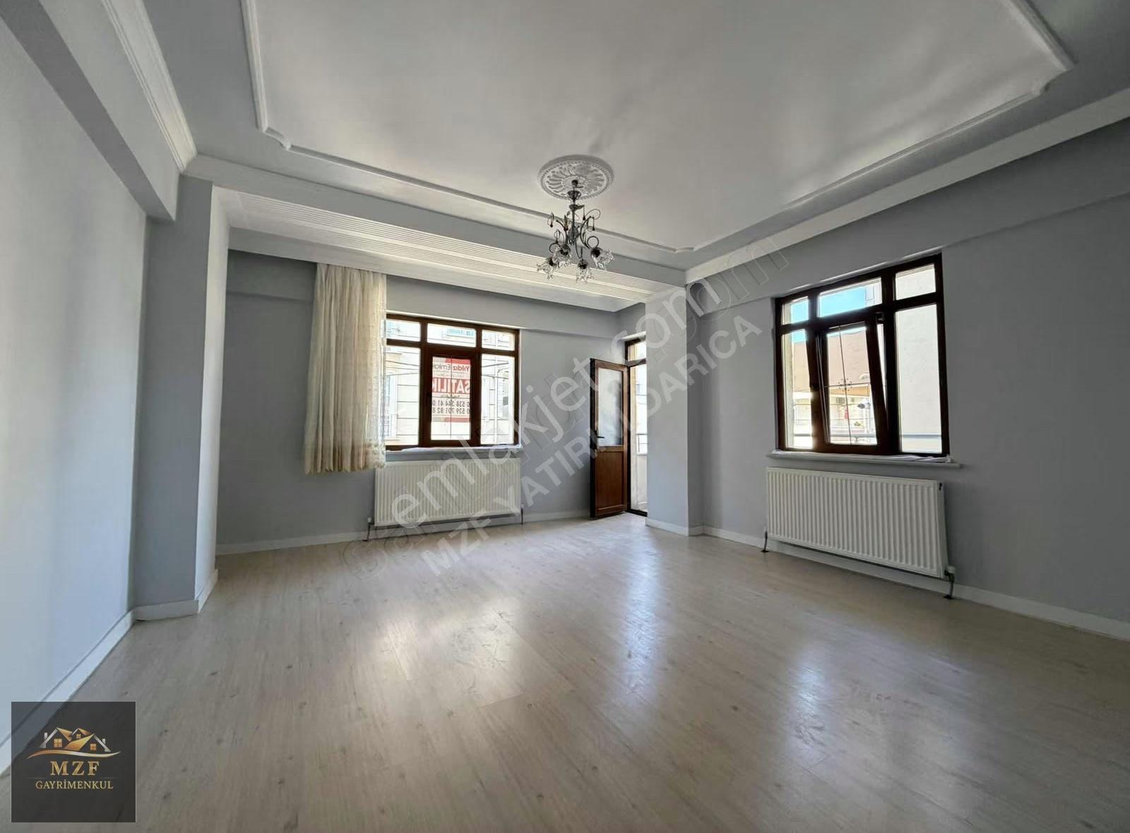 Nenehatun Mh.de Cad. Yakını Sınırsız Kredili 3+1 120 M2 Arakat