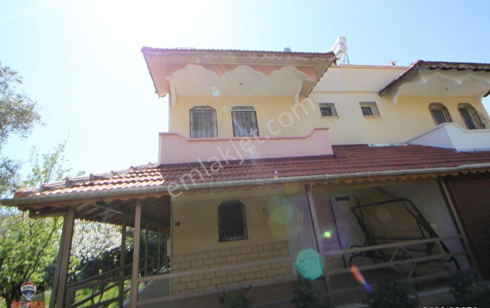 Dikili Salihleraltı Seçkinler Sitesinde Eşyalı Satılık 3+1 Yazlık - Görsel 19