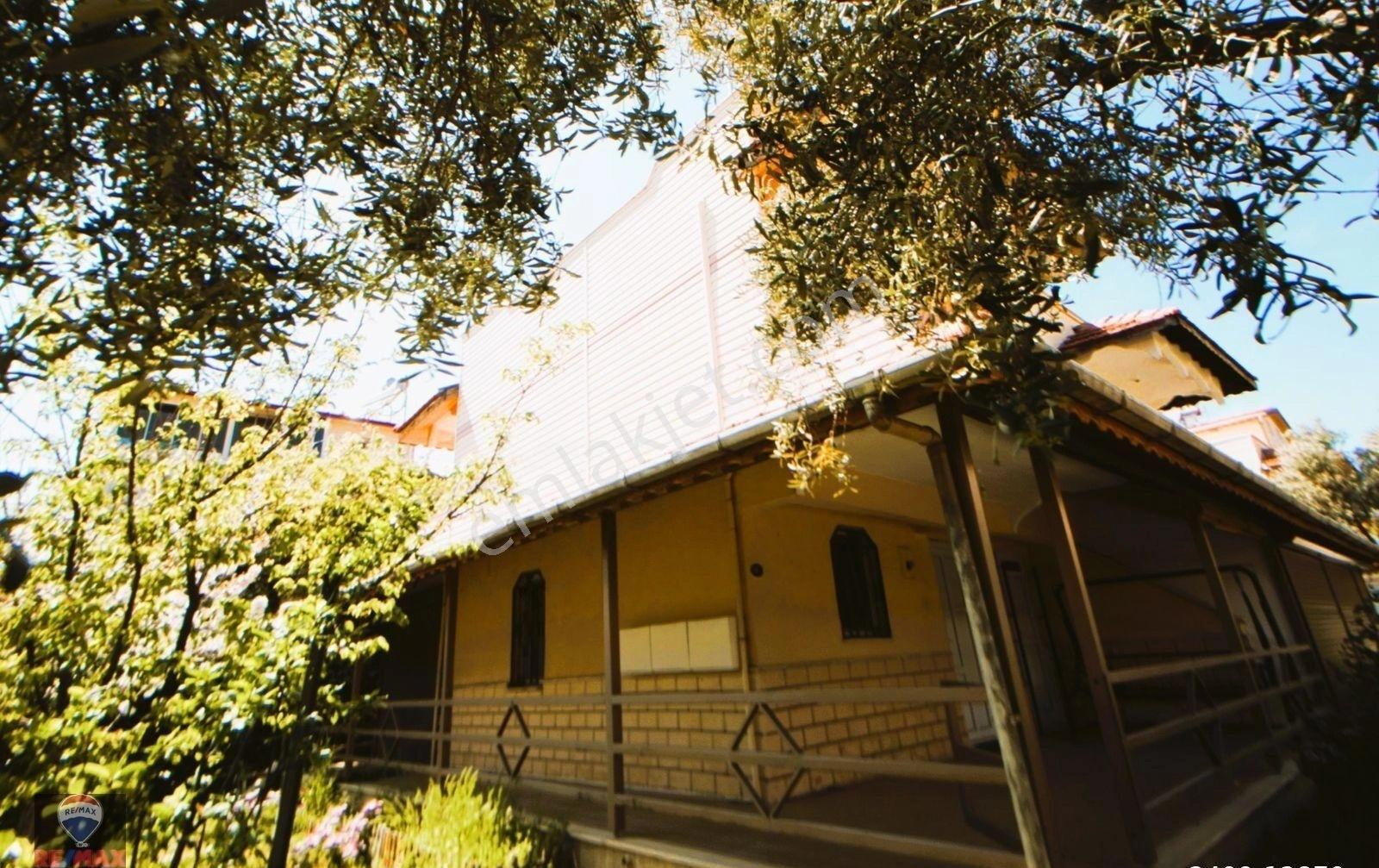 Dikili Salihleraltı Seçkinler Sitesinde Eşyalı Satılık 3+1 Yazlık - Görsel 22