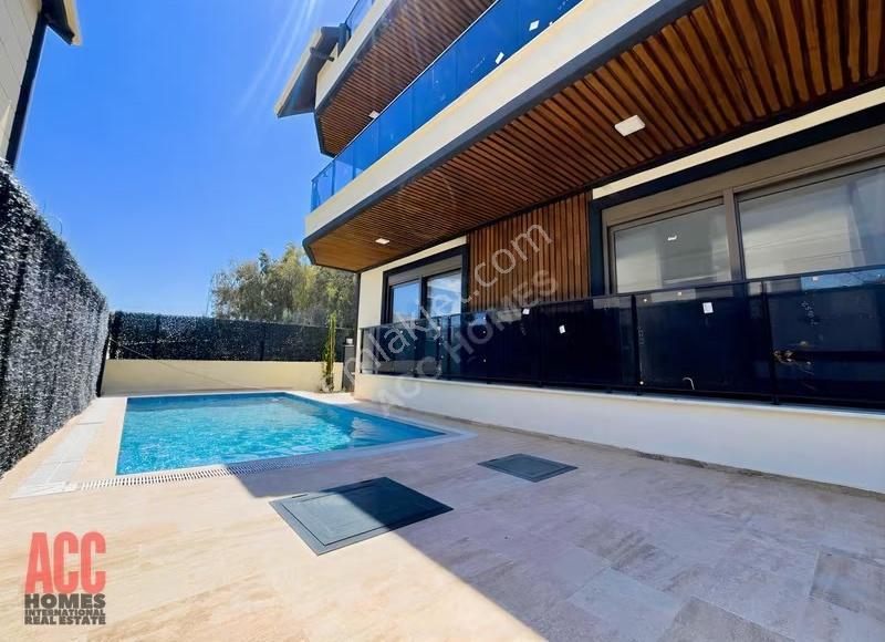 Acc Homes'tan 5+1 Jakuzi-sauna-havuz Emsalsiz Satılık Villa - Görsel 34