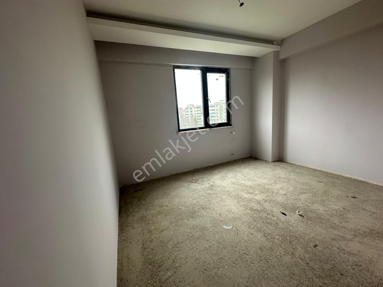 Evim-nur'dan Derebahçe Mah 3+1 2 Geniş Balkonlu Otoparklı Caddeye Cephe Mükemmel Konumda Daire - Görsel 23