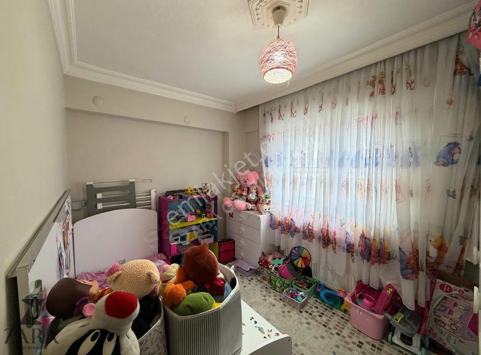 ▄zara▄şahintepe Mh. Natoyolu Cd. Yakını 3+1 130m² Ara Kat Daire - Görsel 22