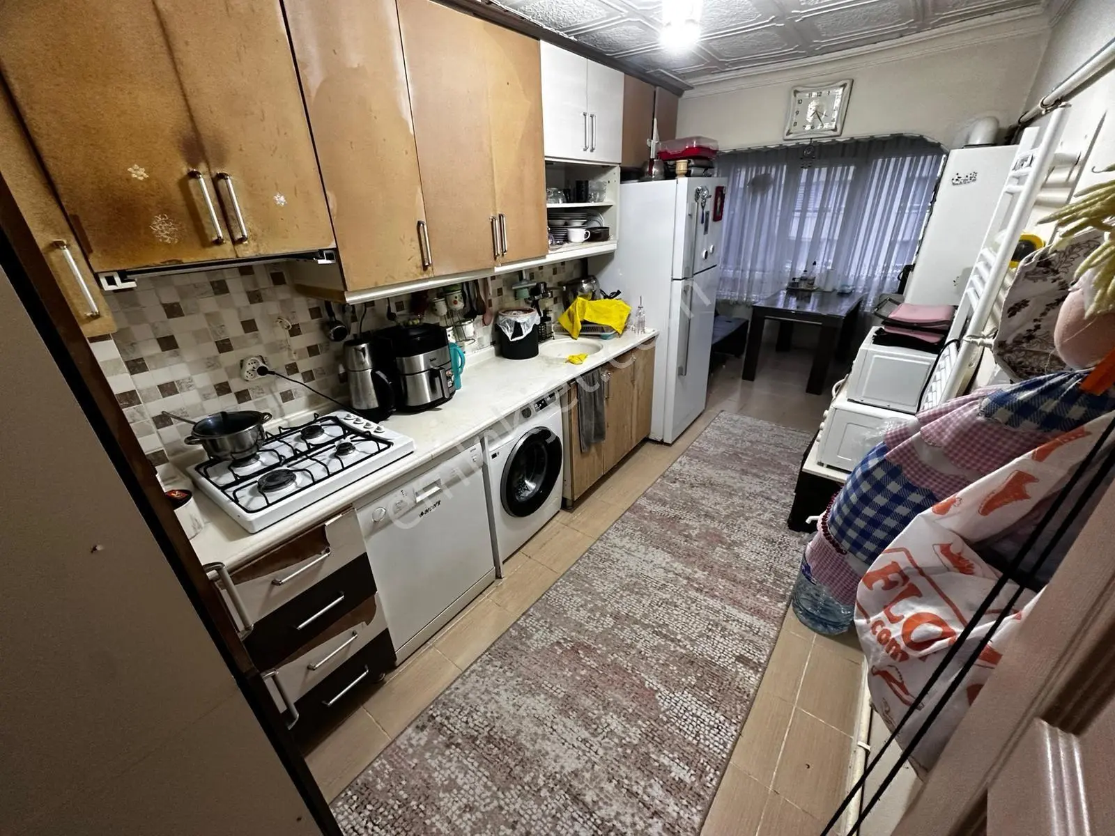 Koza Emlak'tan Osmanlı Mahalesinde Site İçinde Katta **bağımsız 3+1 Satılık Daire