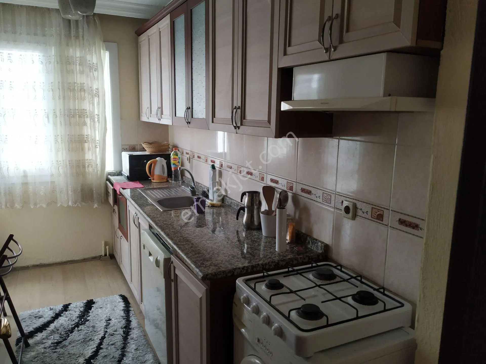 Hoca Ahmet Yesevi Yurdu Yakını Kapalı Mutfak Eşyalı Kiralık 70m2 - Görsel 2
