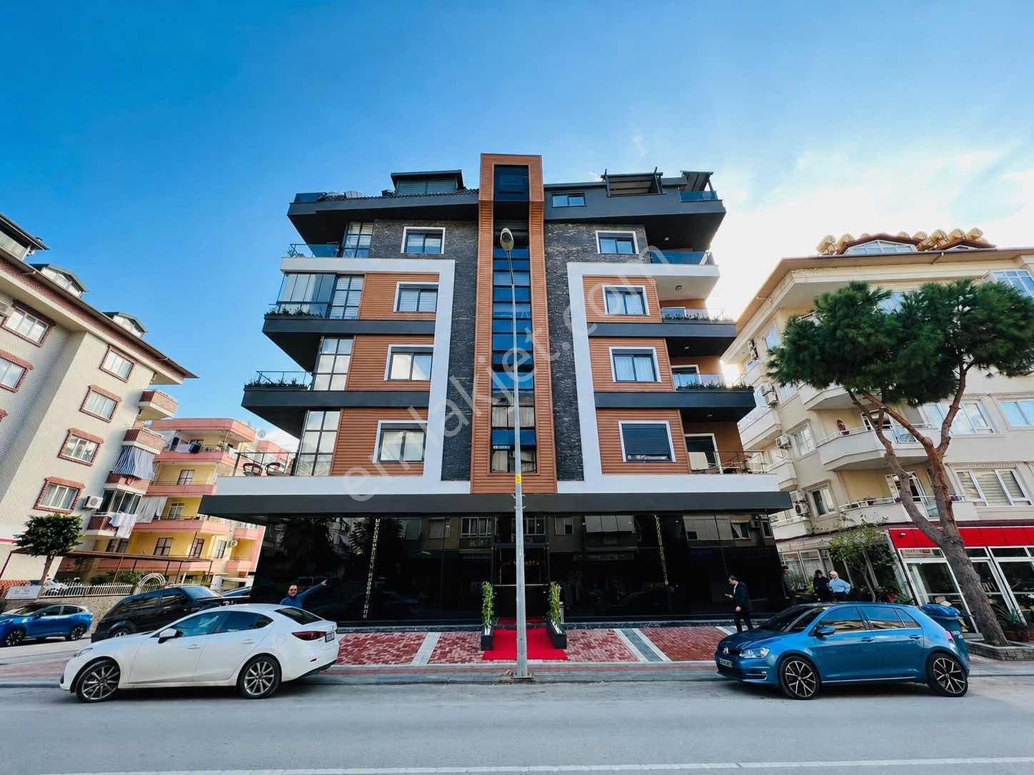 Alanya Hacet Satılık 1+1 Eşyalı Daire (adliyeye Yürüme Mesafesi)