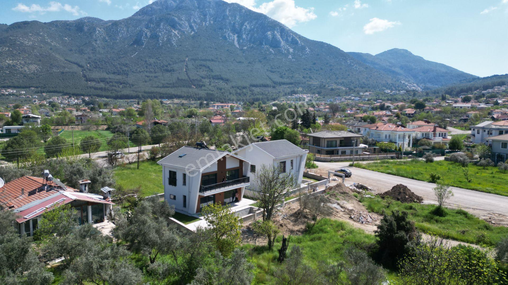 Goldhouse Dan Satılık Villa 3+1 Müstakil Havuzlu Sıfır Fırsat