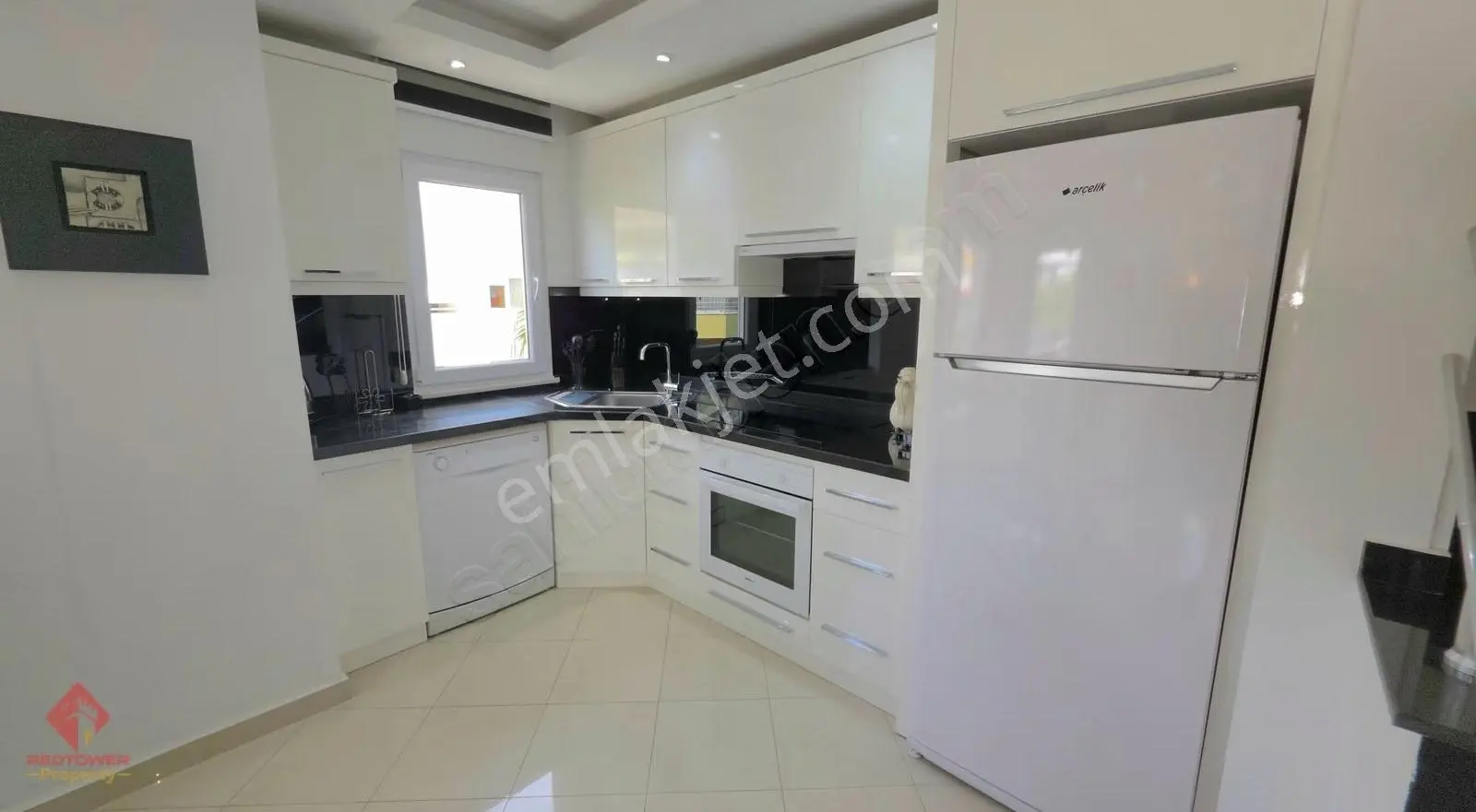 Alanya Oba'da Denize 200 Mt Mesafede, Satılık 3+1 Dublex Daire - Görsel 5