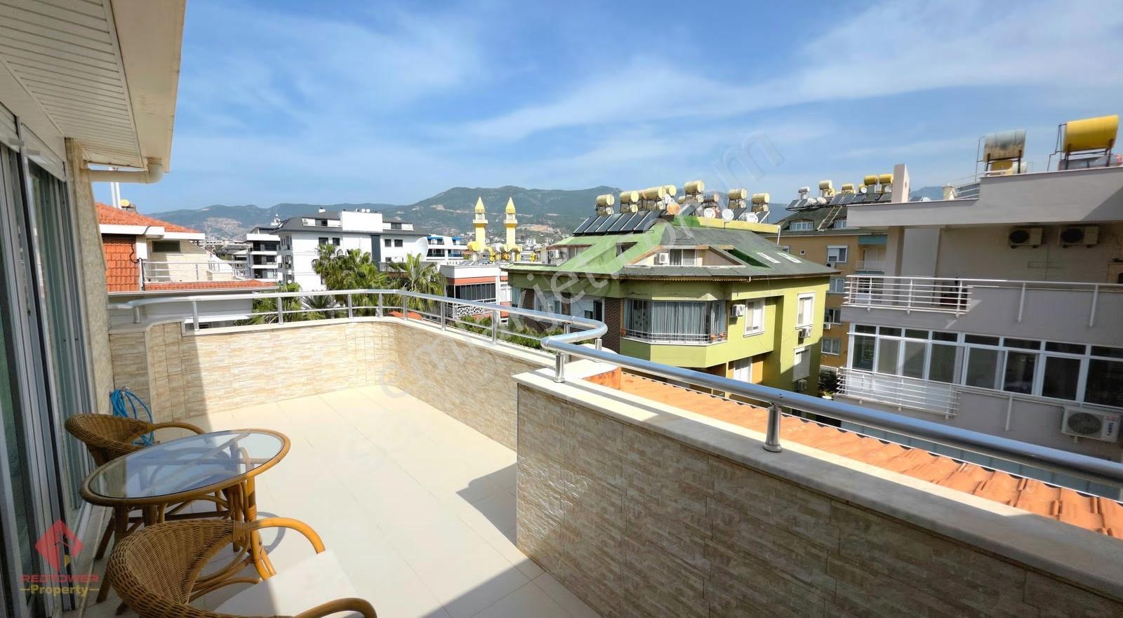 Alanya Oba'da Denize 200 Mt Mesafede, Satılık 3+1 Dublex Daire - Görsel 20