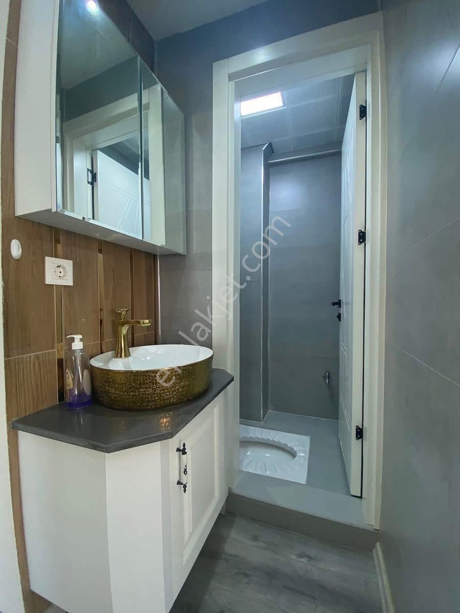 Yeşil Mahallede Kiralık Lüks 2+1 - Görsel 13