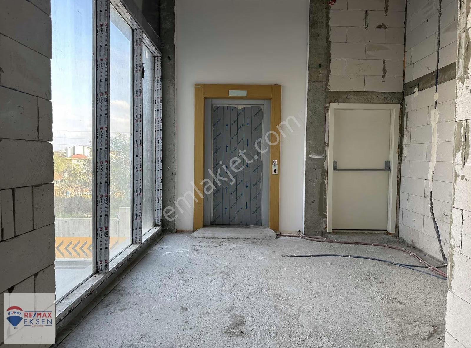 Sancaktepe Depolu 3 Katlı Kiralık Plaza - Görsel 8