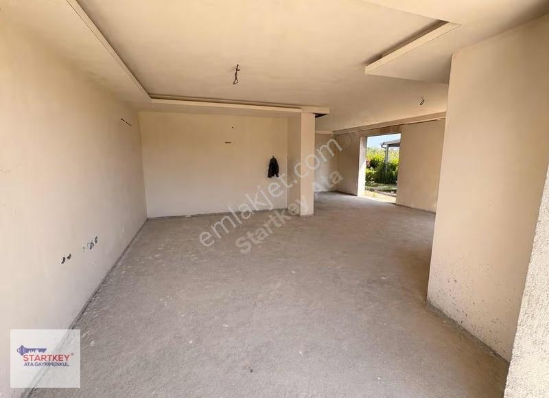 İzmir Yakaköy'de Kaba İnşaatı Bitmiş 6+1 Satılık Villa - Görsel 15