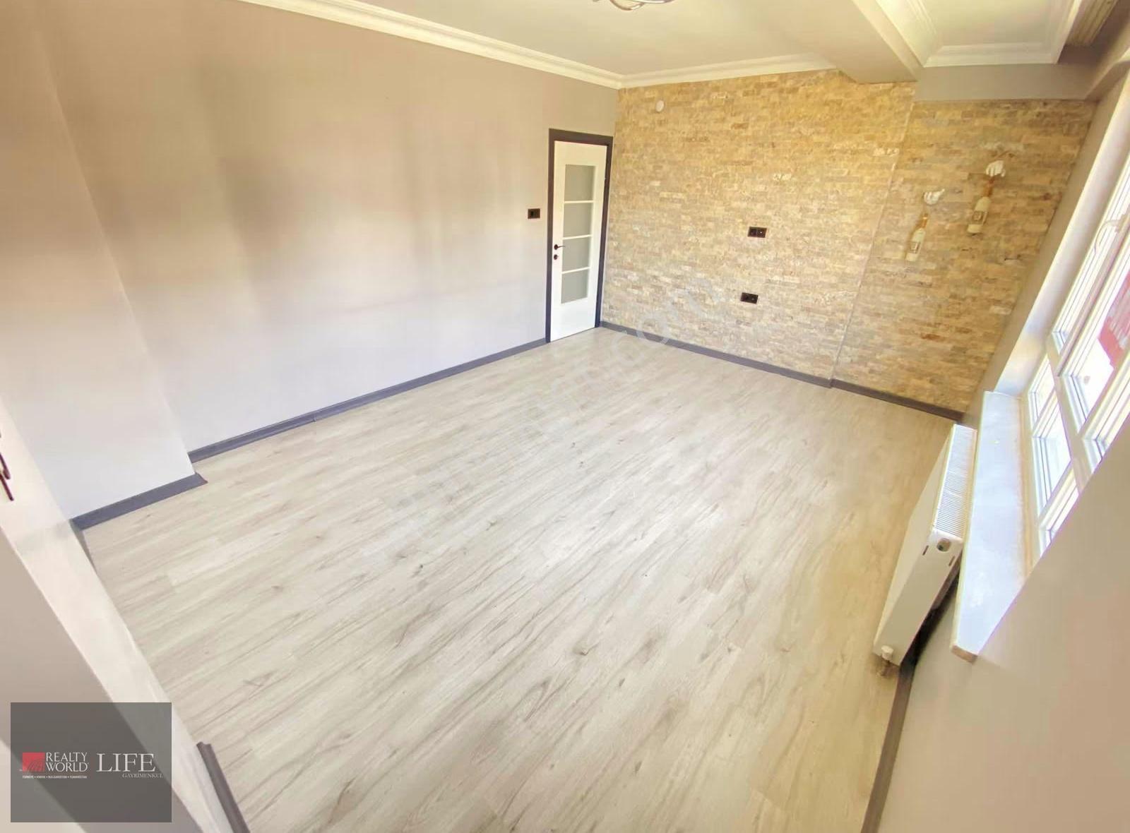 Rw Lıfe //çamlıca Mah.gündüz Ökçün Cadde Üzeri 2+1 Kiralık Daire - Görsel 9