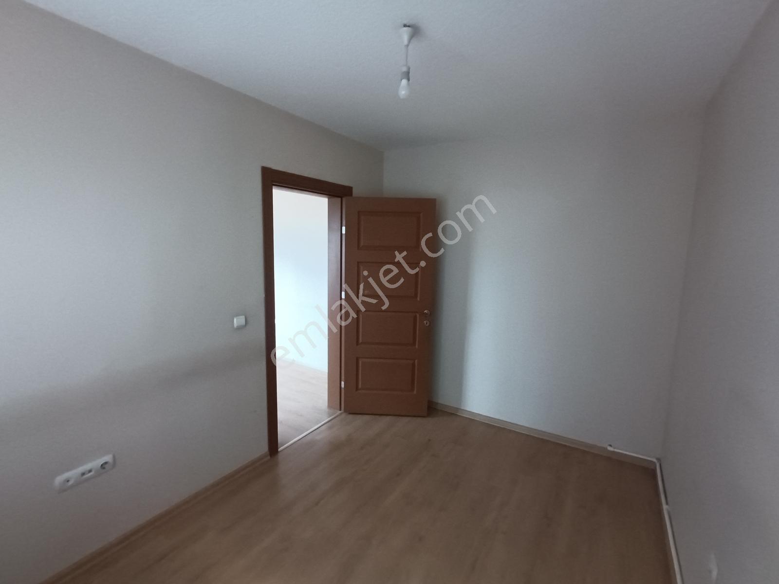 Temelli Toki'de Yatırımlık Kısmi Eşyalı 1+1 Daire - Görsel 13