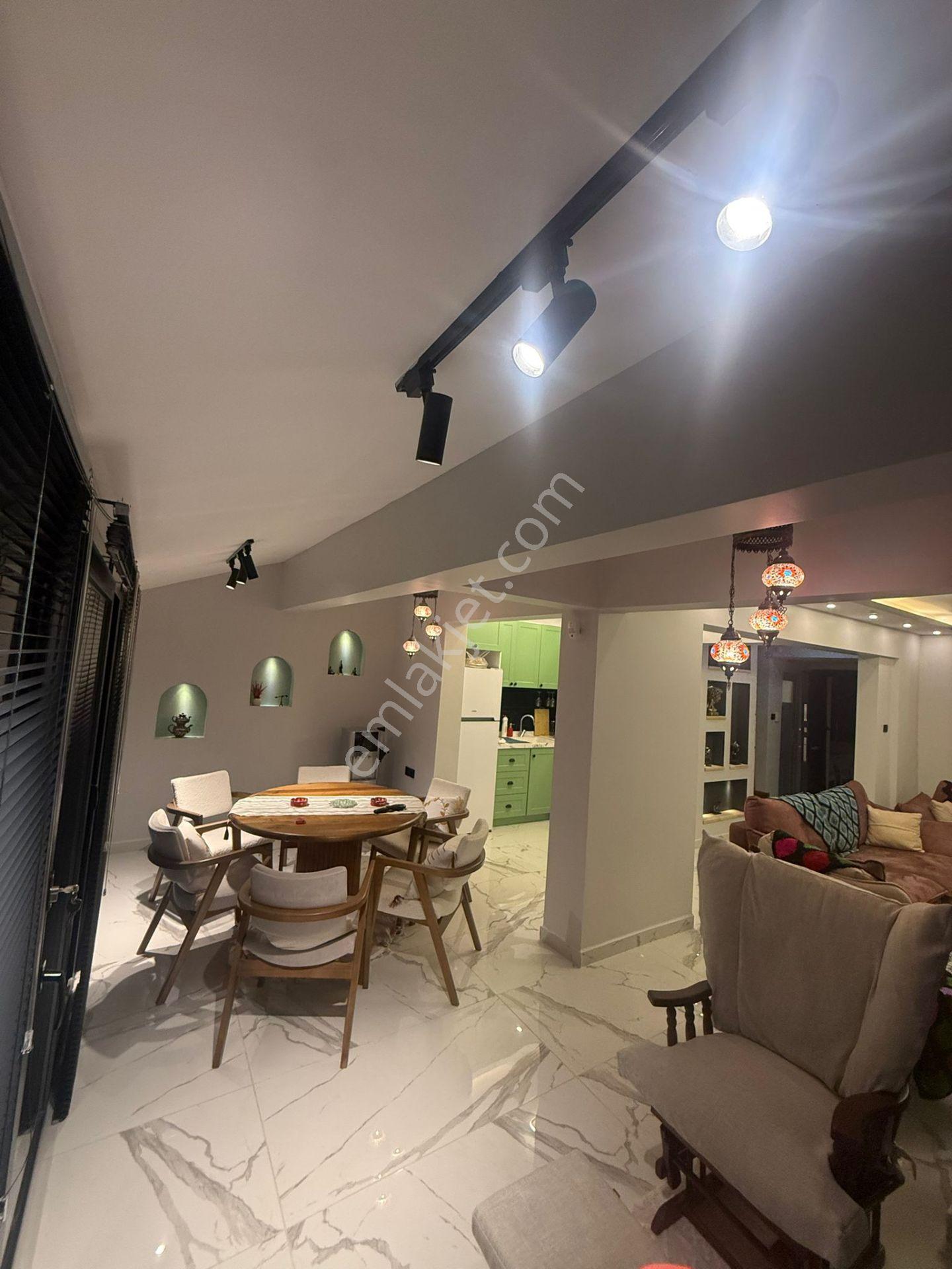 İzmir Dikili Salihleraltında Full Lüks Satılık Villa - Görsel 11