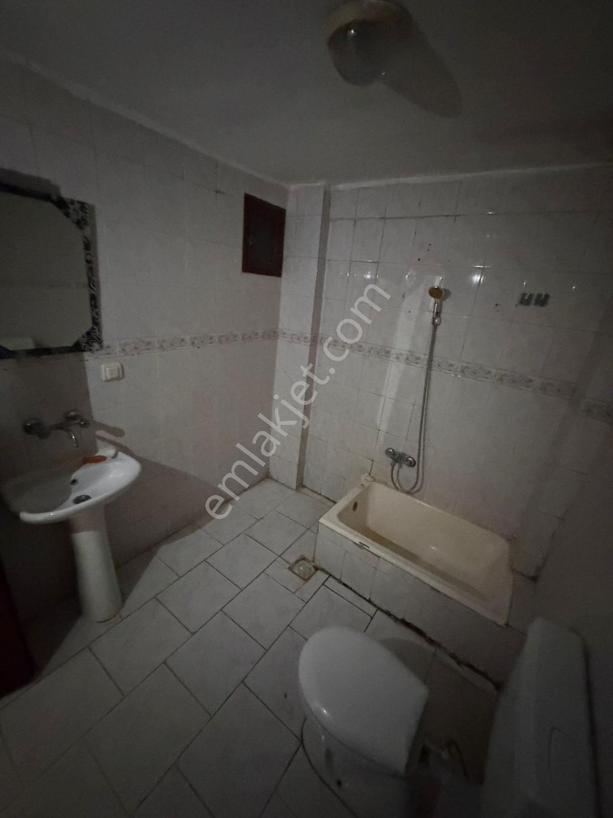 Gaffar Okkan Caddesi Üzerinde Balkonlu 2+1 Kiralık Daire - Görsel 18