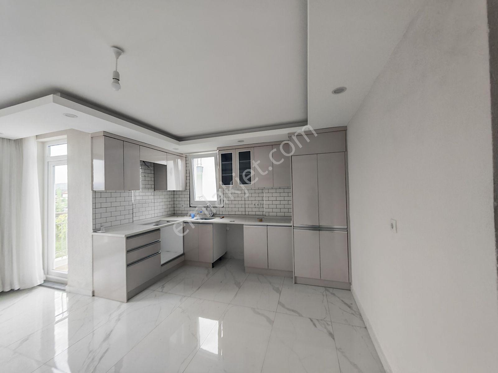 Seydikemer Gerişburnu'nda 3+1 Geniş Kullanışlı Fırsat Daire - Görsel 32