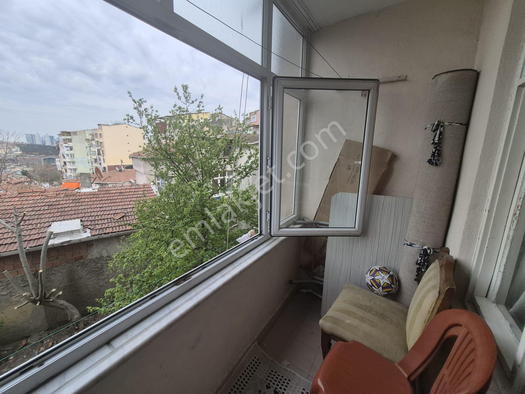 Fatih Balat'ta Satılık Haliç Manzaralı 2+1 Yatırımlık Daire - Görsel 25