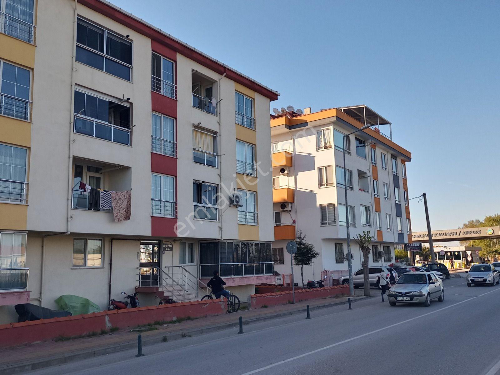 Çanakkale Merkez Havaalanı Ve Atam Kreş Yakını Satılık 2+1 Daire