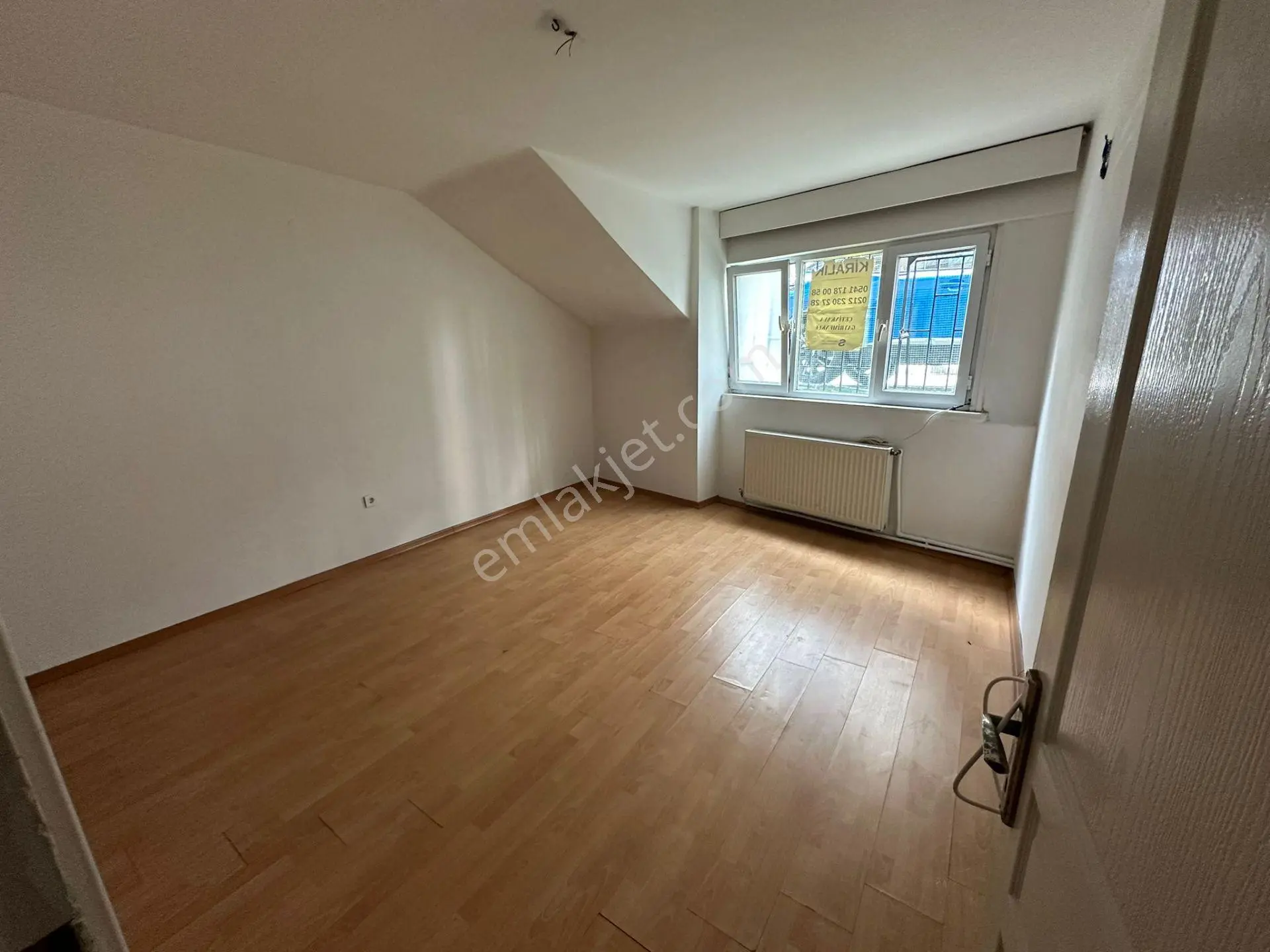 Sonton Gayrimenkul'den Hacıahmet Mahallesi Sokakta 2+1 85m2 Daire