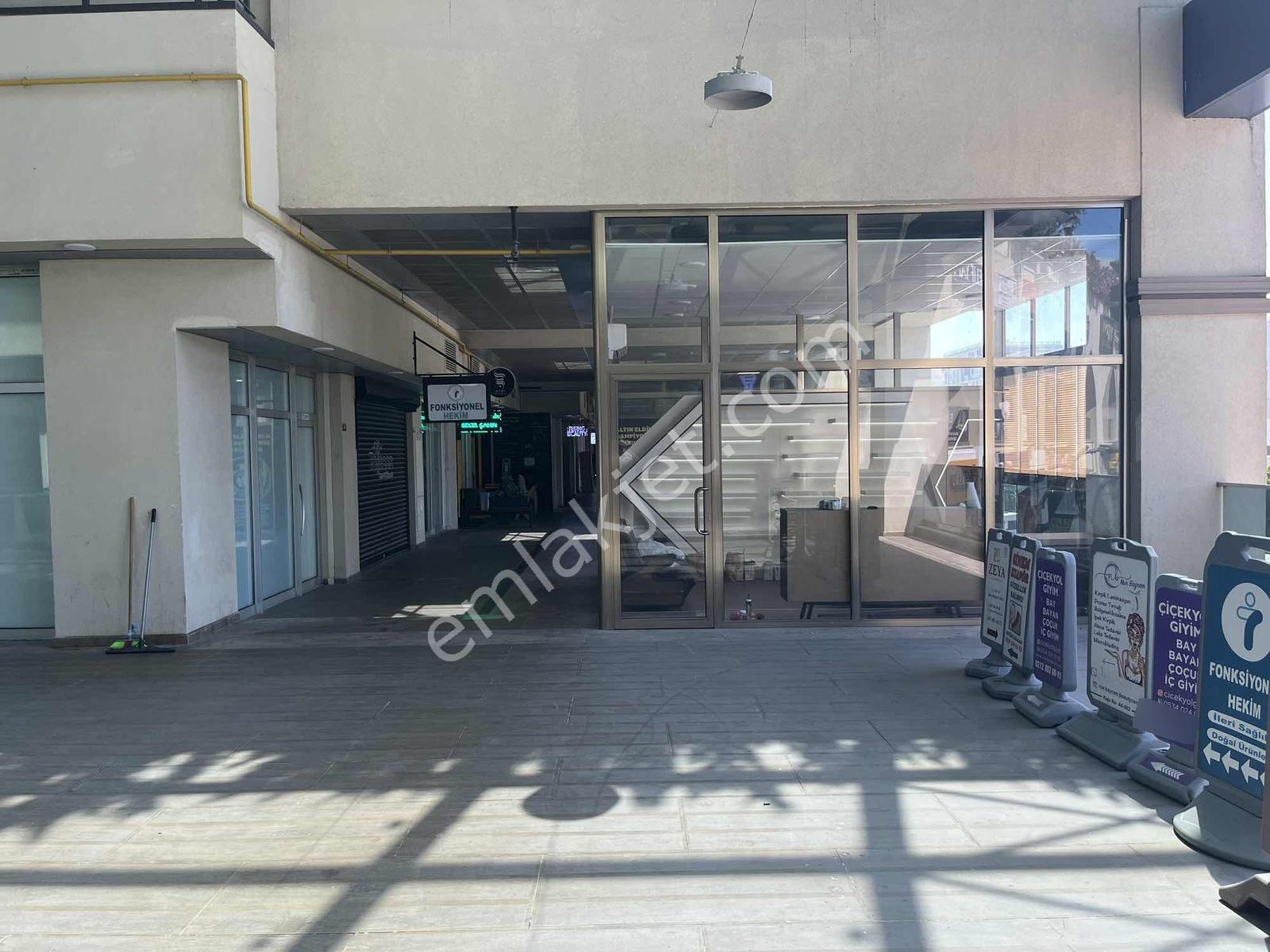 Kayaşehir Parkmavera2 De Kiralık Hazır Ofis Belediye Karşısında - Görsel 5