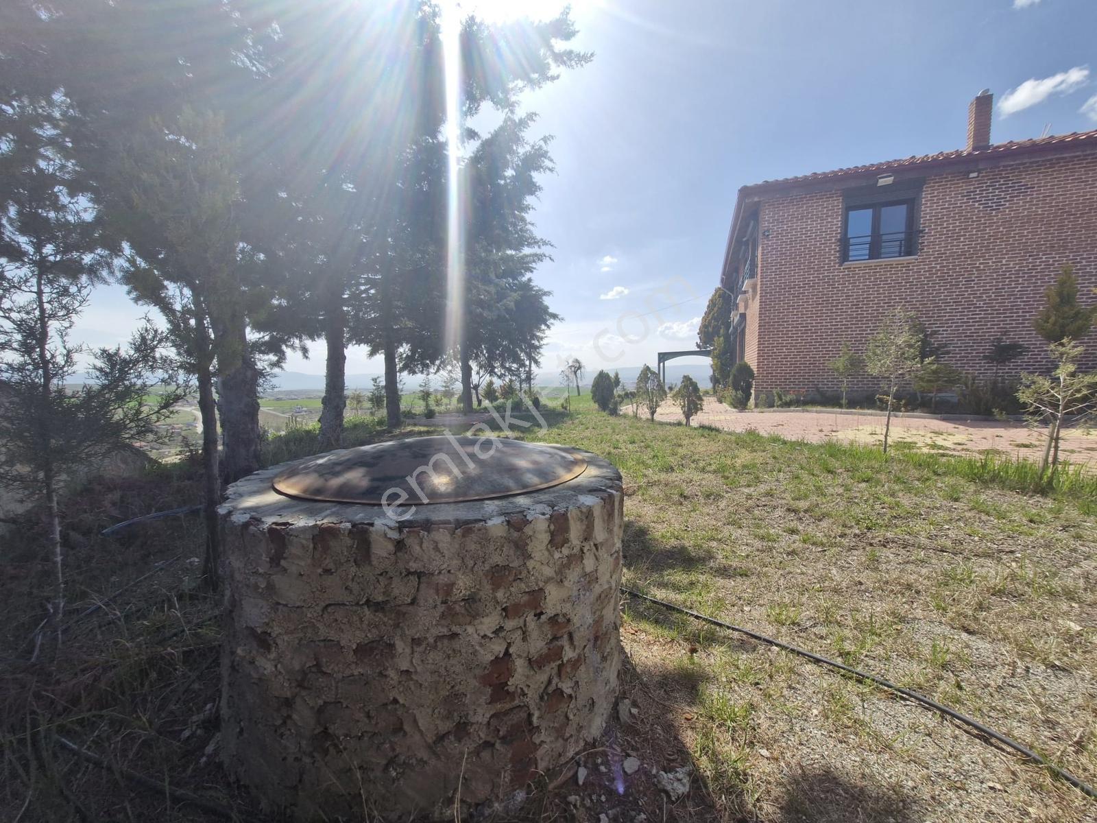 Bahçelievler Mahallesi İçeri Dere Bağlarında Havuzlu Villa - Görsel 14
