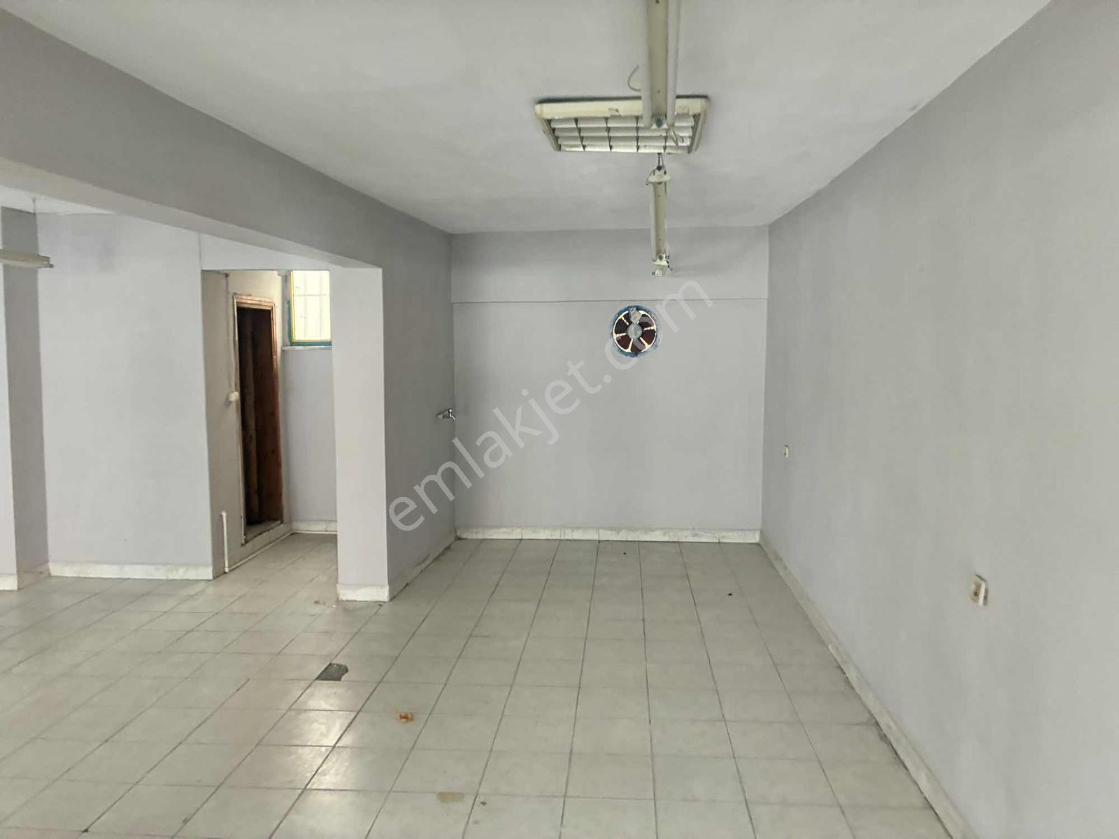 Sultangazi Yunusemre Mahallesinde Kiralık Dükkan - Görsel 6