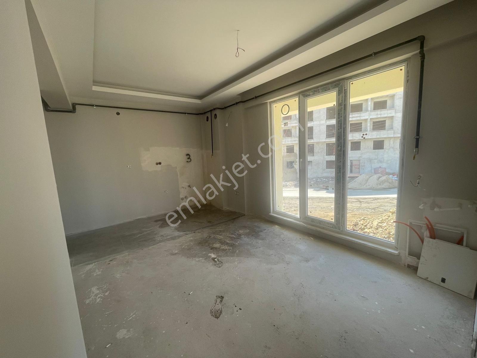 Evim-nur'dan Atakum Kurupelit Mah 1+1 Caddeye Cephe Yüksek Giriş Daire - Görsel 11