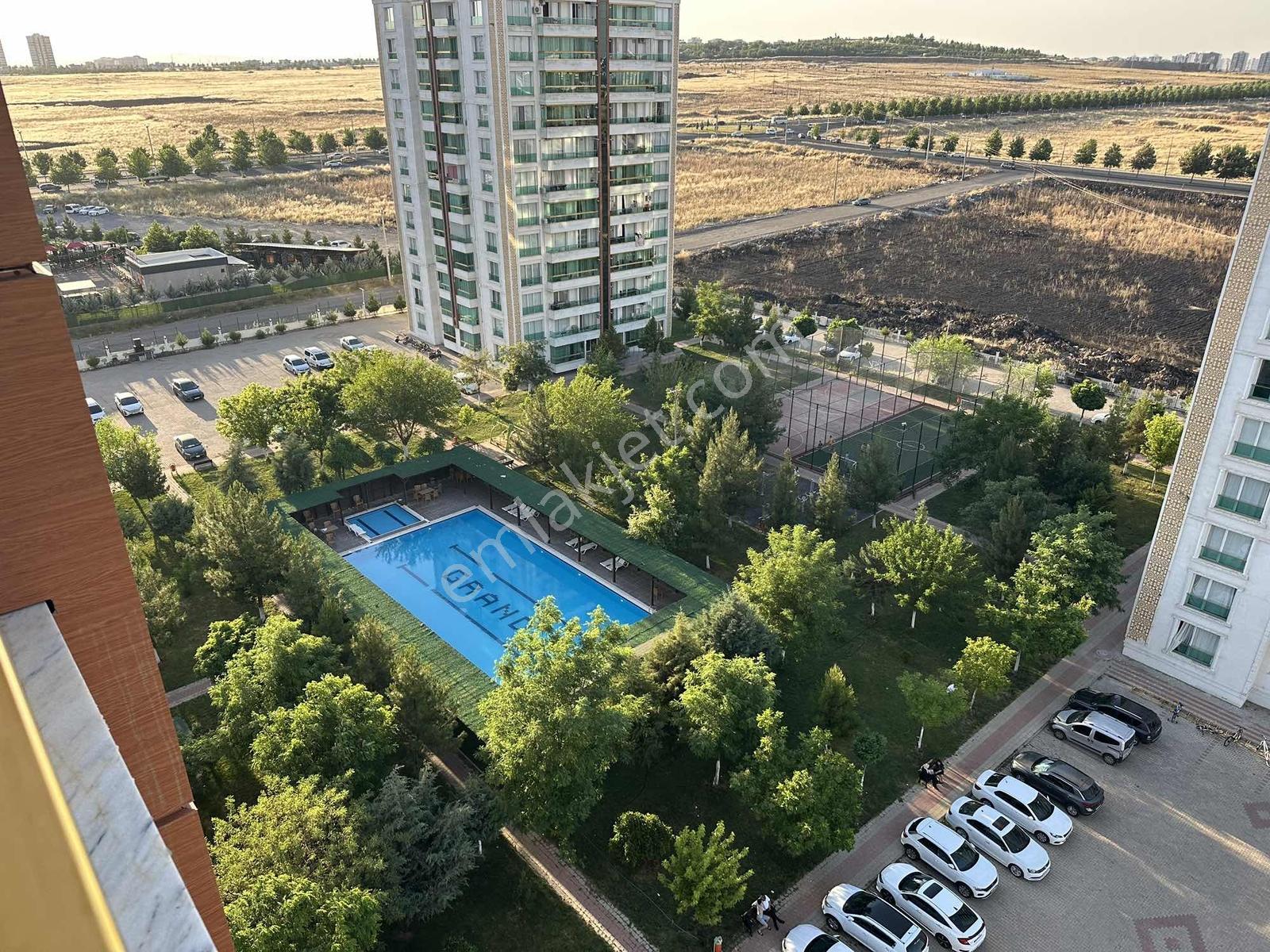 Mezopotamya Bulvarına Yakın Satılık 3+1 Daire