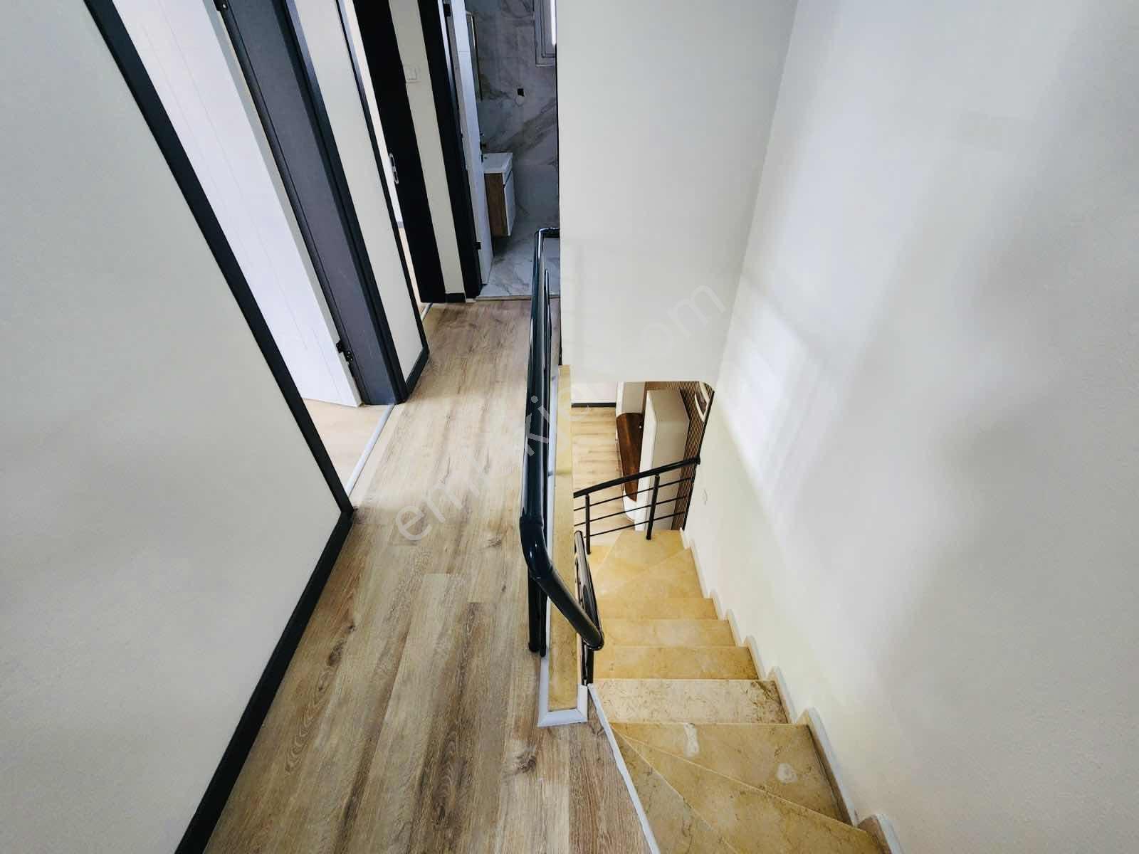 Menyap'tan326 M2 Arsa İçinde Müstakil 3+1 Lüx Villa - Görsel 13