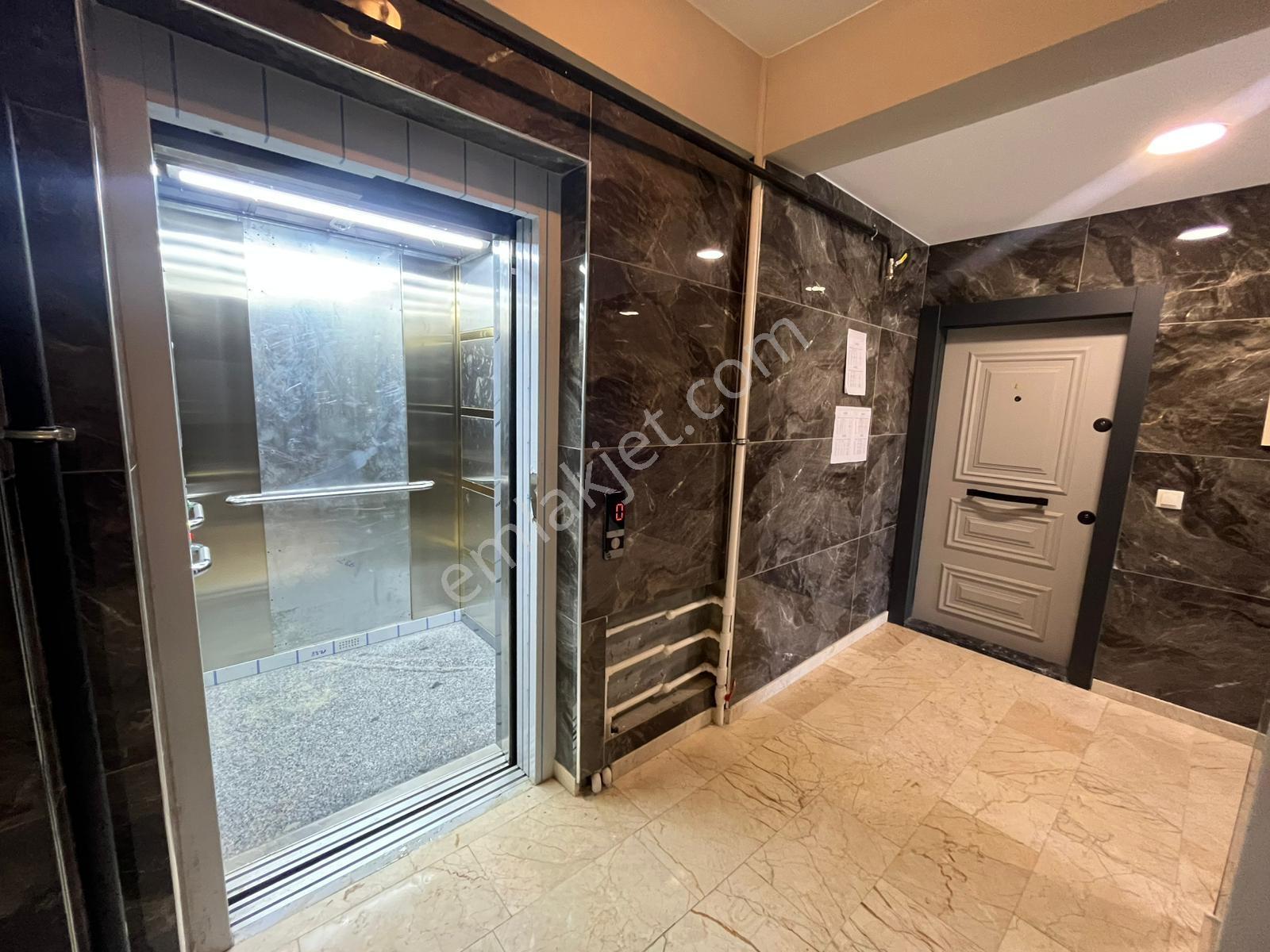 Celaliye Mahallesinde Bahçe Kullanımlı Sitede Kiralık Daire - Görsel 6