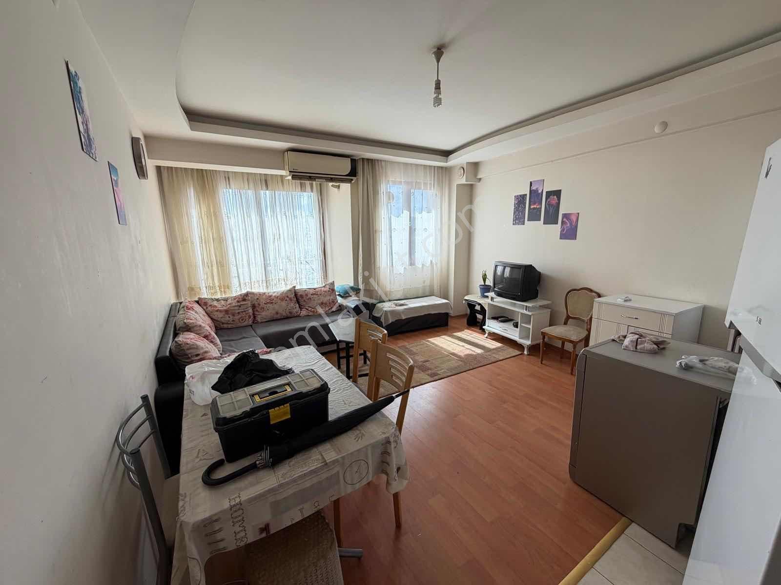 Adatepe Mahallesinde Kiralık 2+1 Klimalı Eşyalı Arakat Ev - Görsel 5