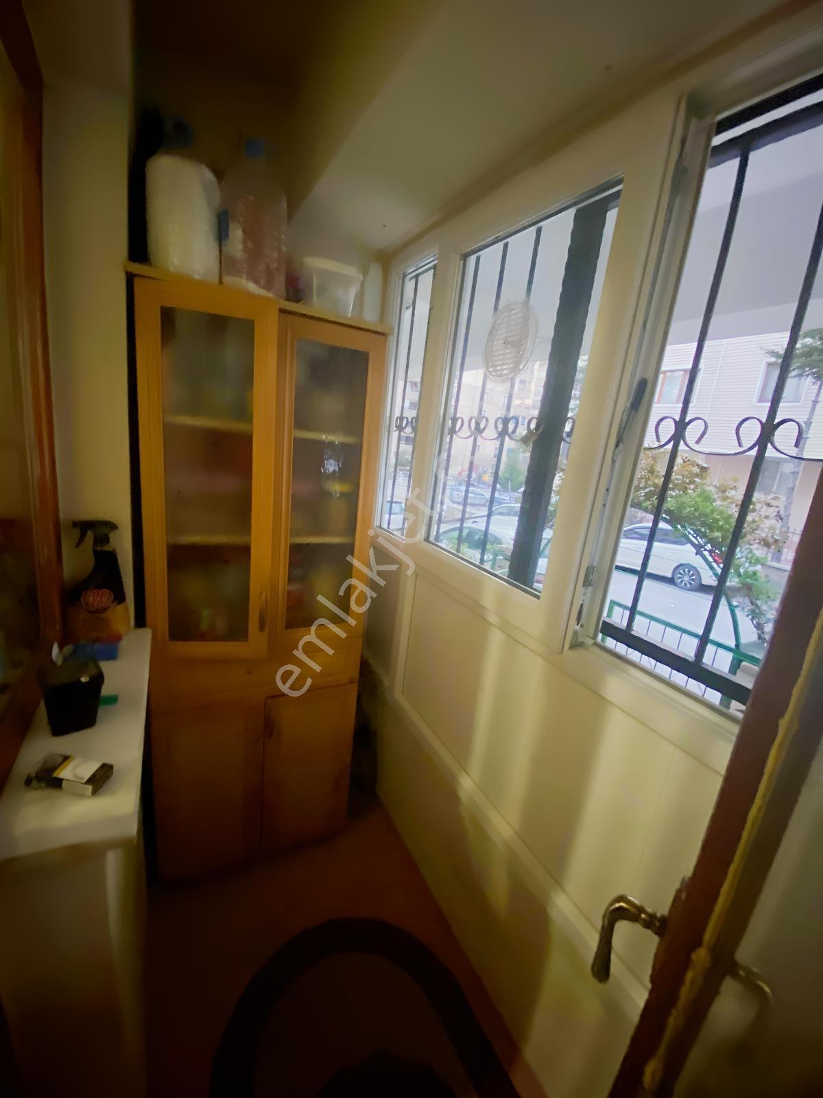 Beyoğlu'ndan Acil Satılık Kilerli Masrafsız Y.giriş Geniş 3+1 - Görsel 12