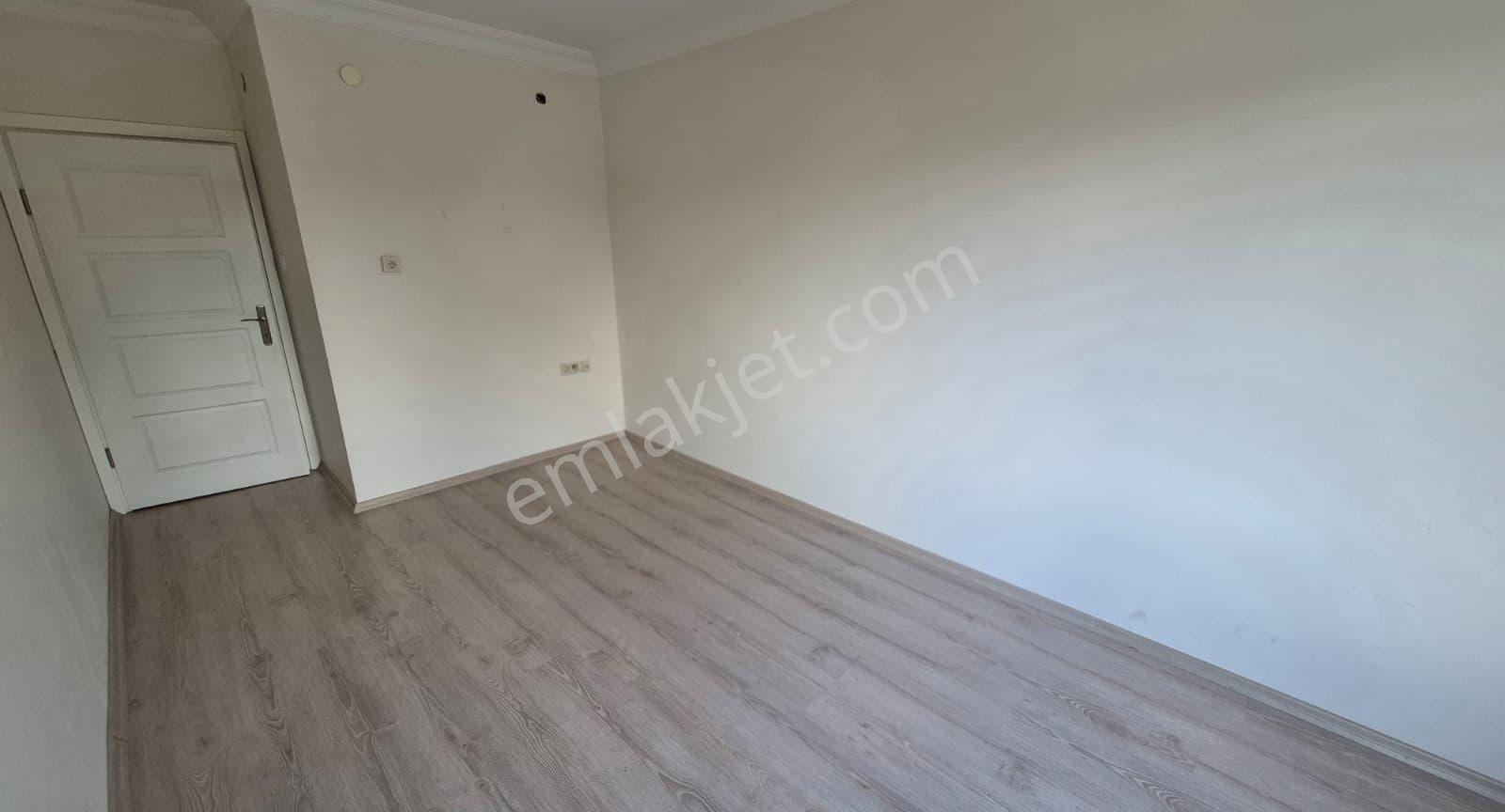 B&u Gayrimenkulden Pınar Mh Yazıcıoğlu Sitesi Satılık 2+1 Daire. - Görsel 13