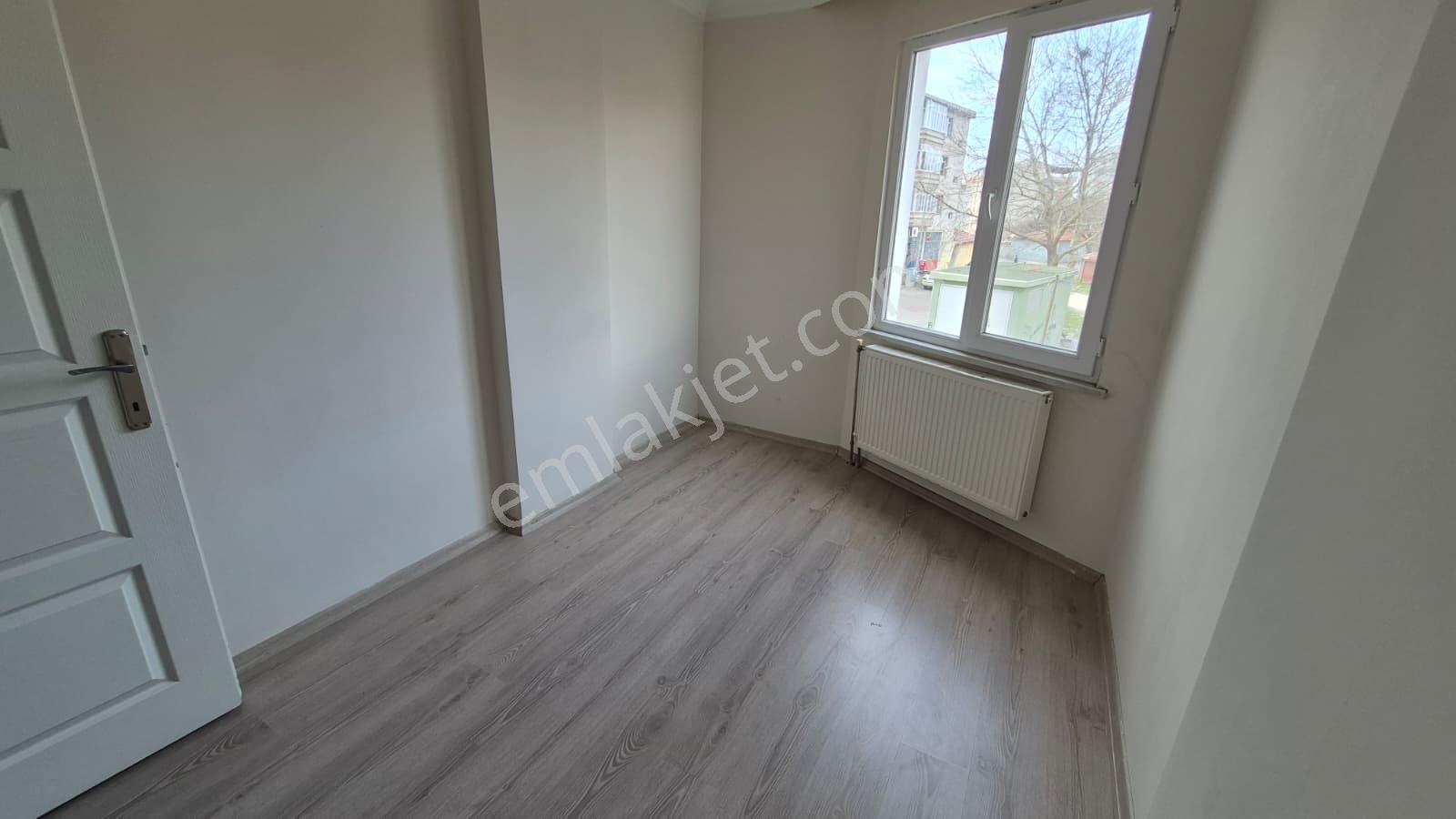 B&u Gayrimenkulden Pınar Mh Yazıcıoğlu Sitesi Satılık 2+1 Daire. - Görsel 14