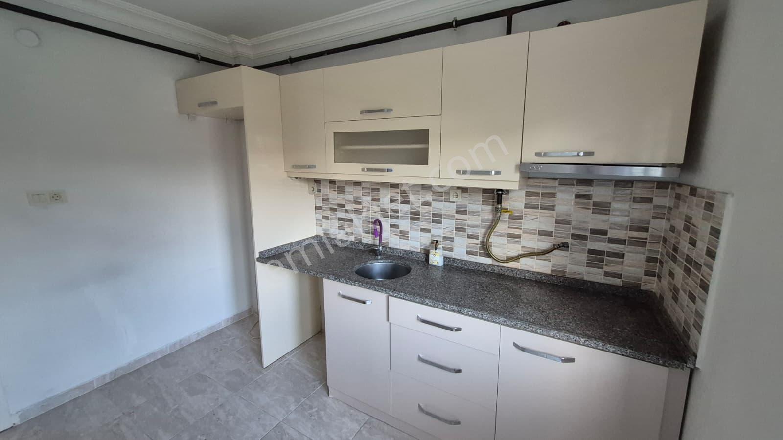 B&u Gayrimenkulden Pınar Mh Yazıcıoğlu Sitesi Satılık 2+1 Daire. - Görsel 7
