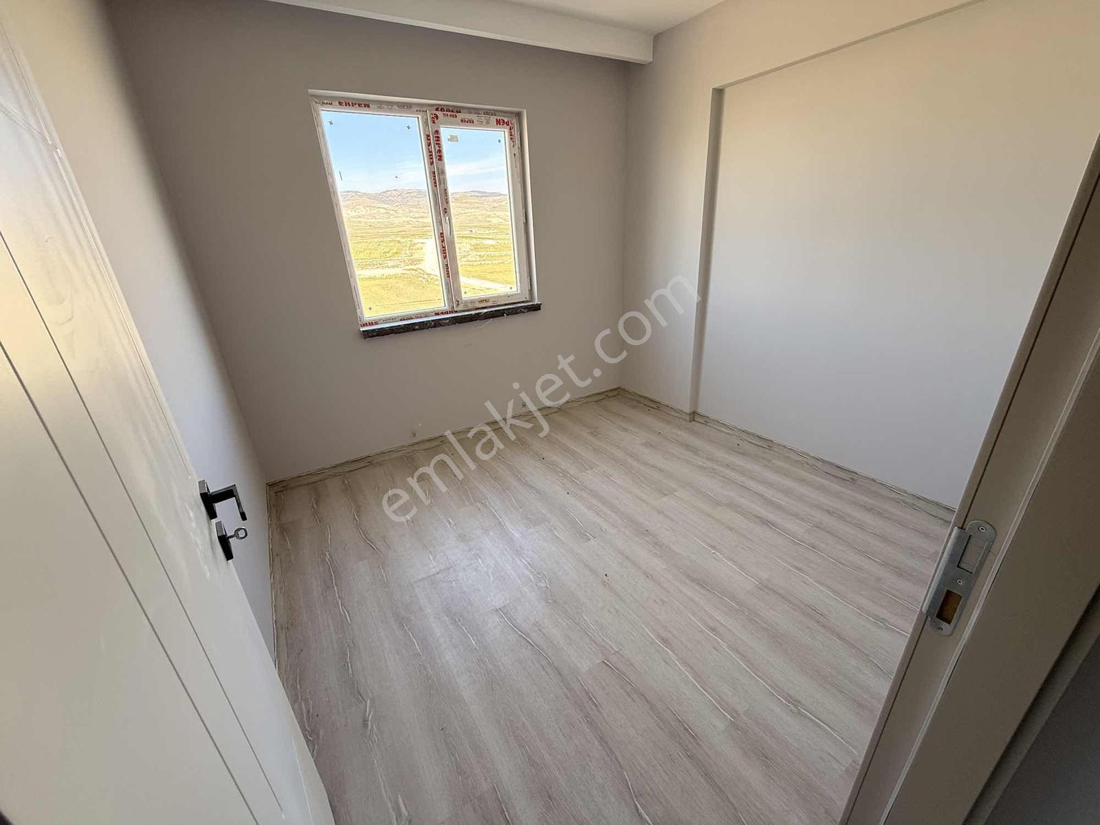 Acill İskanı Alınmış Cambalkonlu Ara Kat 2+1 Daire - Görsel 26